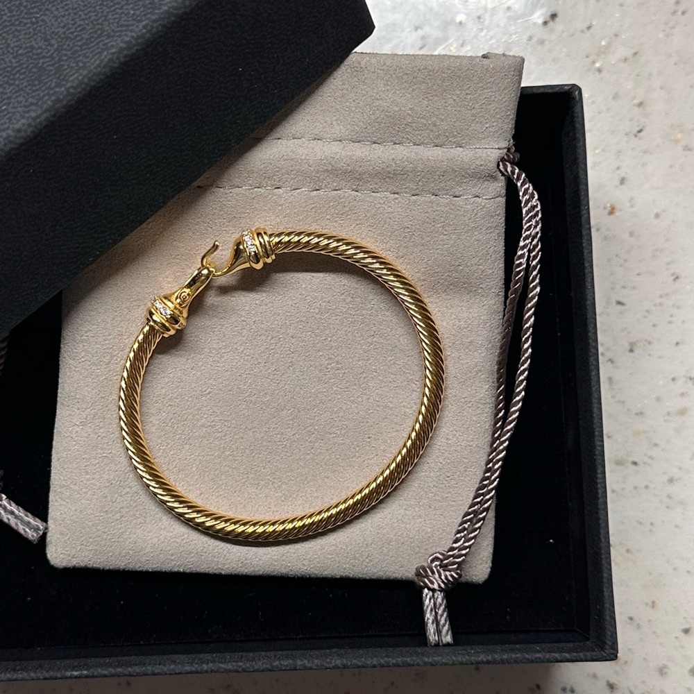 Dainty Cable Buckle Bracelet 4mm
